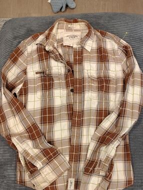 Abercrombie & Fitch Brown and White Plaid Button-Down Shirt